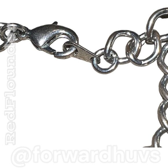 Disney Clear Rhinestone Mickey Mouse Ear Necklace - Sparkling Elegance - Picture 8 of 9